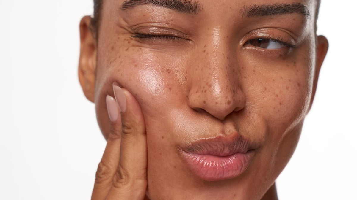 Mésothérapie vs injections pour les cernes : quelle solution choisir ?
