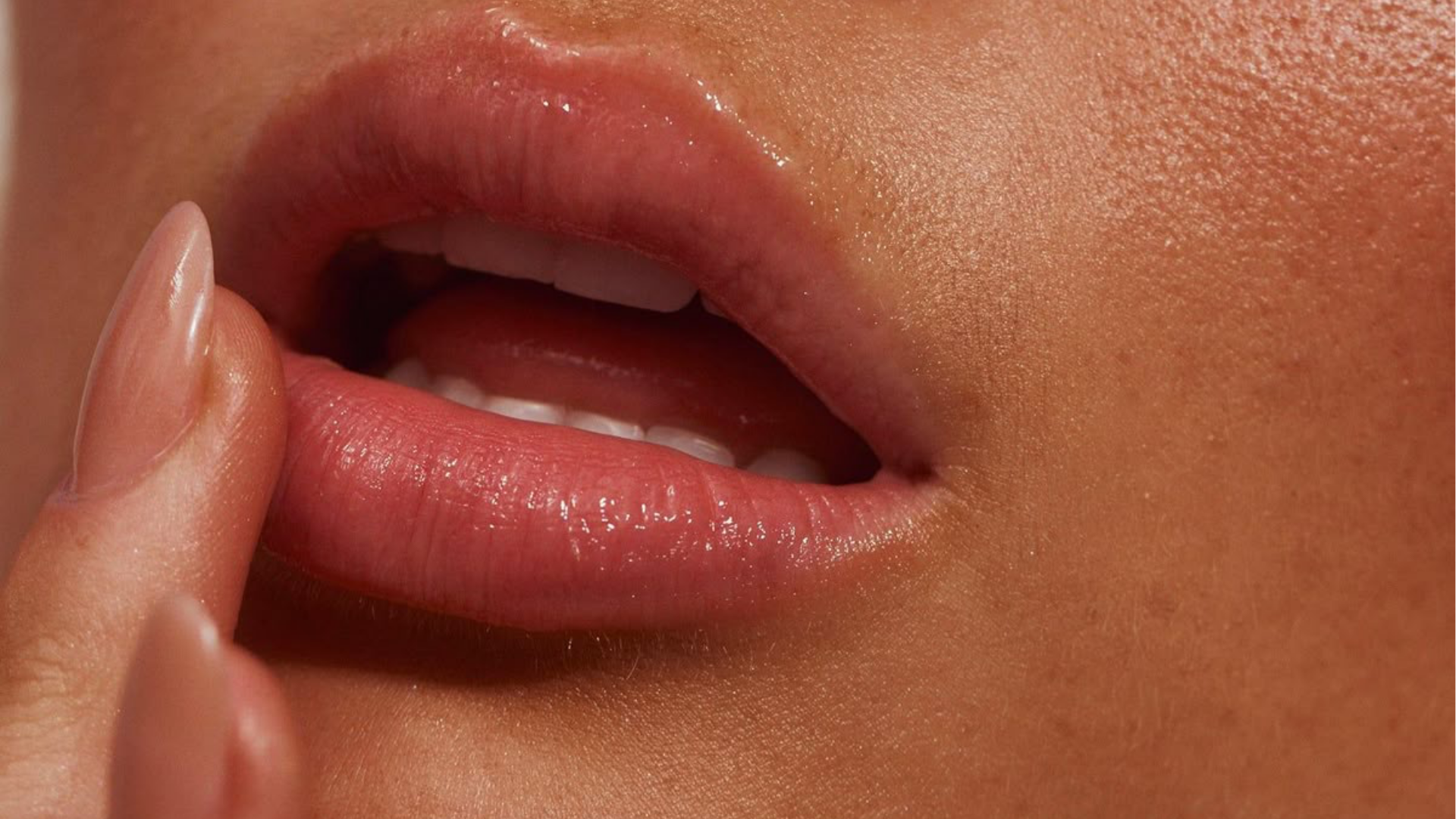 Qu’est-ce que le Lip Flip et à quoi sert ce traitement ?