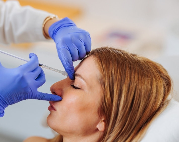 Combien de temps durent les résultats d’une rhinoplastie médicale ?