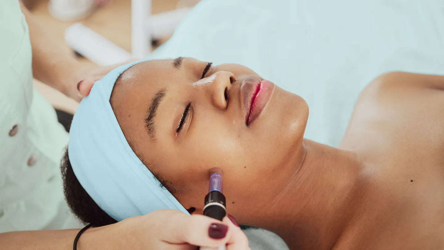 Qu’est-ce que le Salmon Facial et pourquoi est-il considéré comme un puissant régénérateur cutané ?